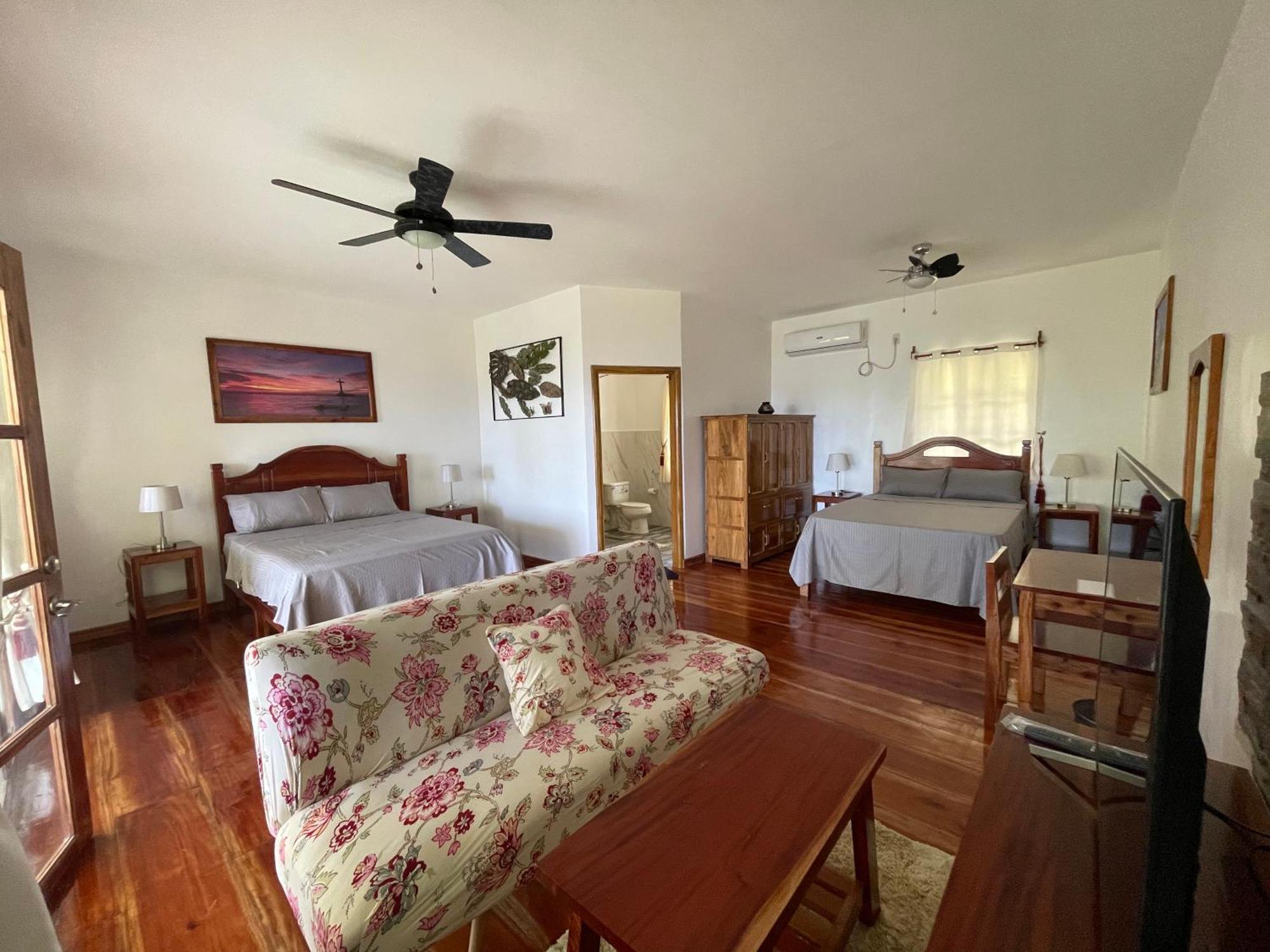 Agoho Resort Mambajao Kamer foto