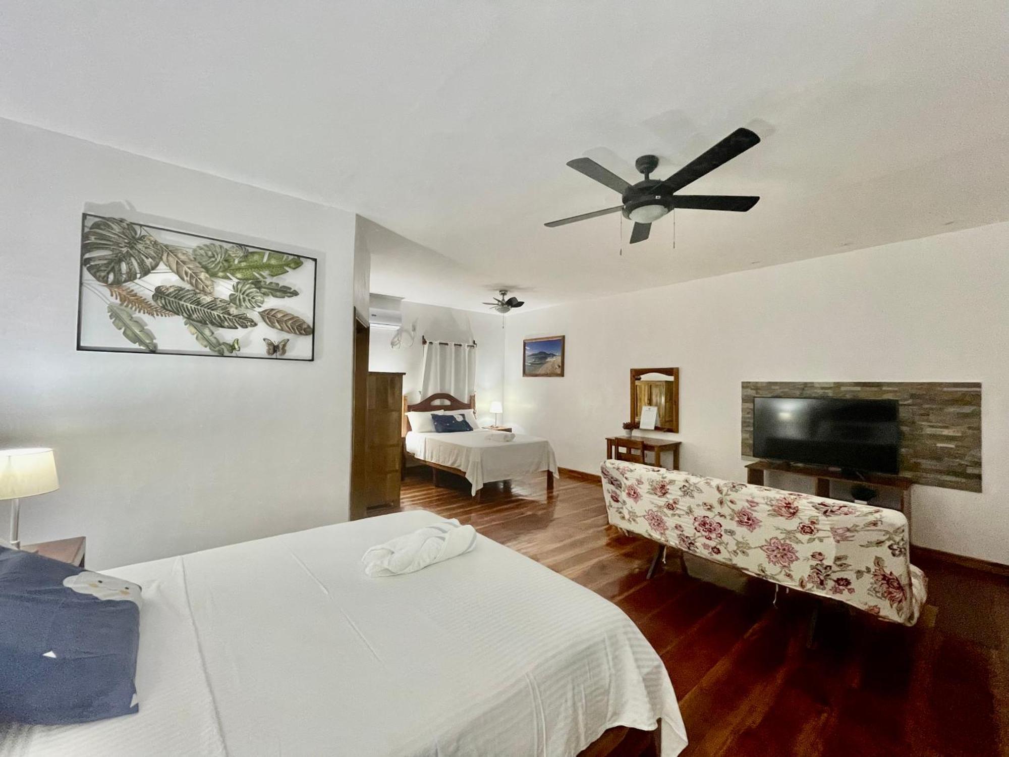 Agoho Resort Mambajao Buitenkant foto